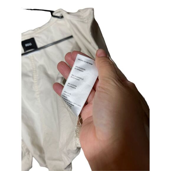 BDG Cropped Raw Hem Cut Off Lightweight Jacket Size M - Picture 7 of 10